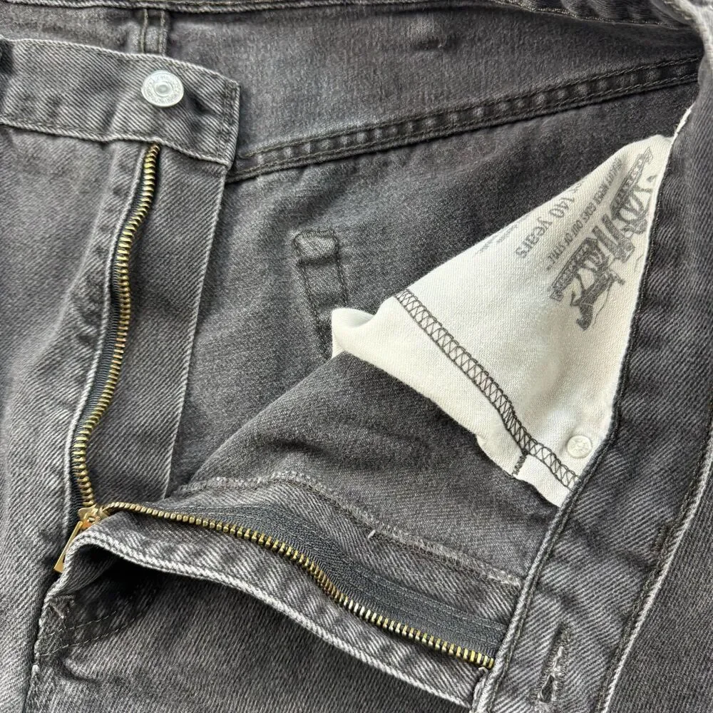 Levi's 560 Relaxed Fit Straight Jeans Mens 36x31 (Tag 38x32) Black 100% Cotton